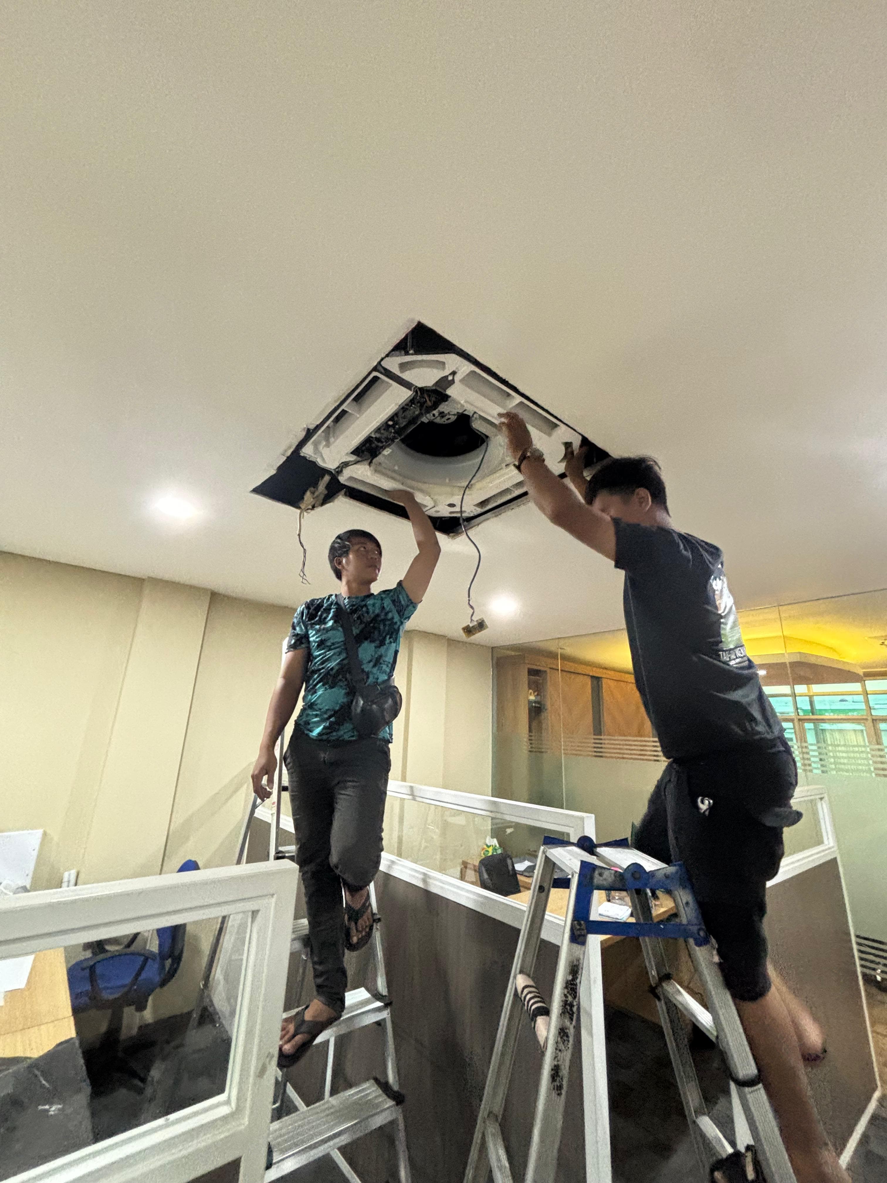 Pemasangan Ac casette