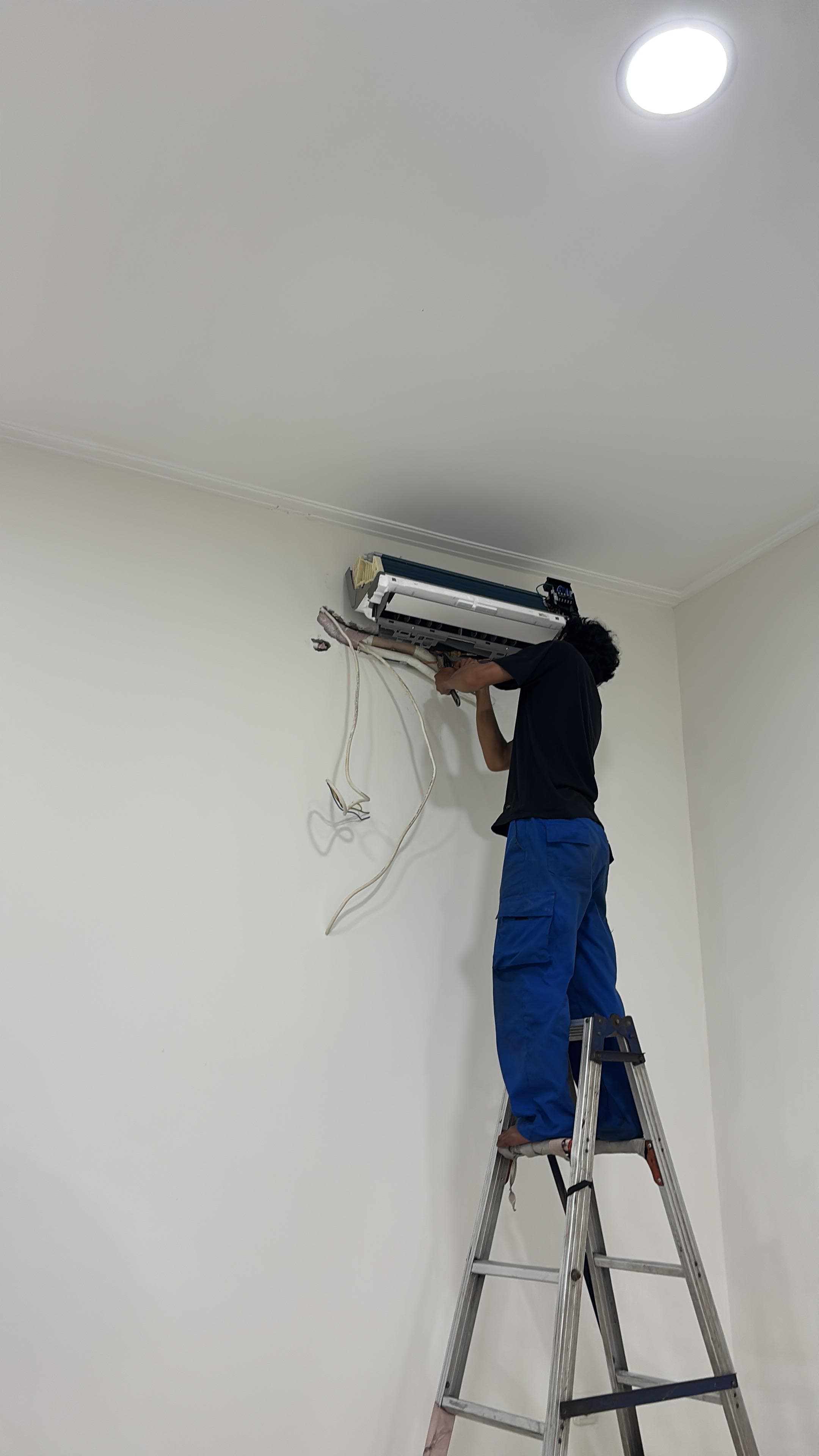 Layanan Pasang Ac 1,5 - 2  PK